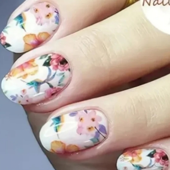 3 FOR $15 💟💟 Self Adhesive Nails Wrap - Picture 1 of 5